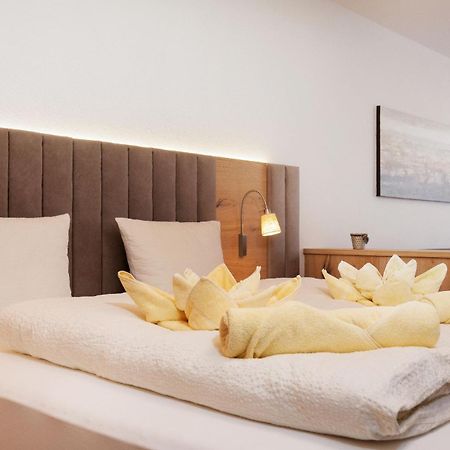 Appartement Krippenstein Mit Indoorpool Und Sauna باد غويسرن المظهر الخارجي الصورة